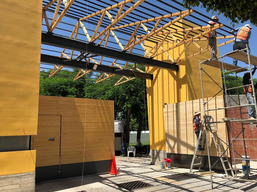 Construcción — Estructura metálica